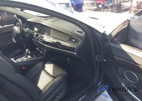 2011 BMW 535I Gran Turismo xDrive z USA, uszkodzony, nr VIN WBASP2C50BC337130